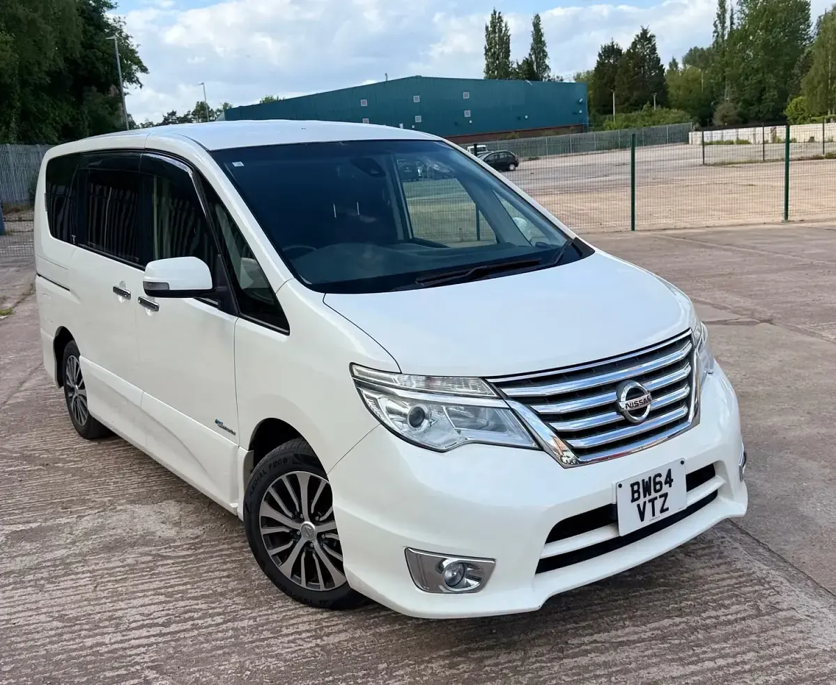 Used Nissan Serena S 2014 White MPV
