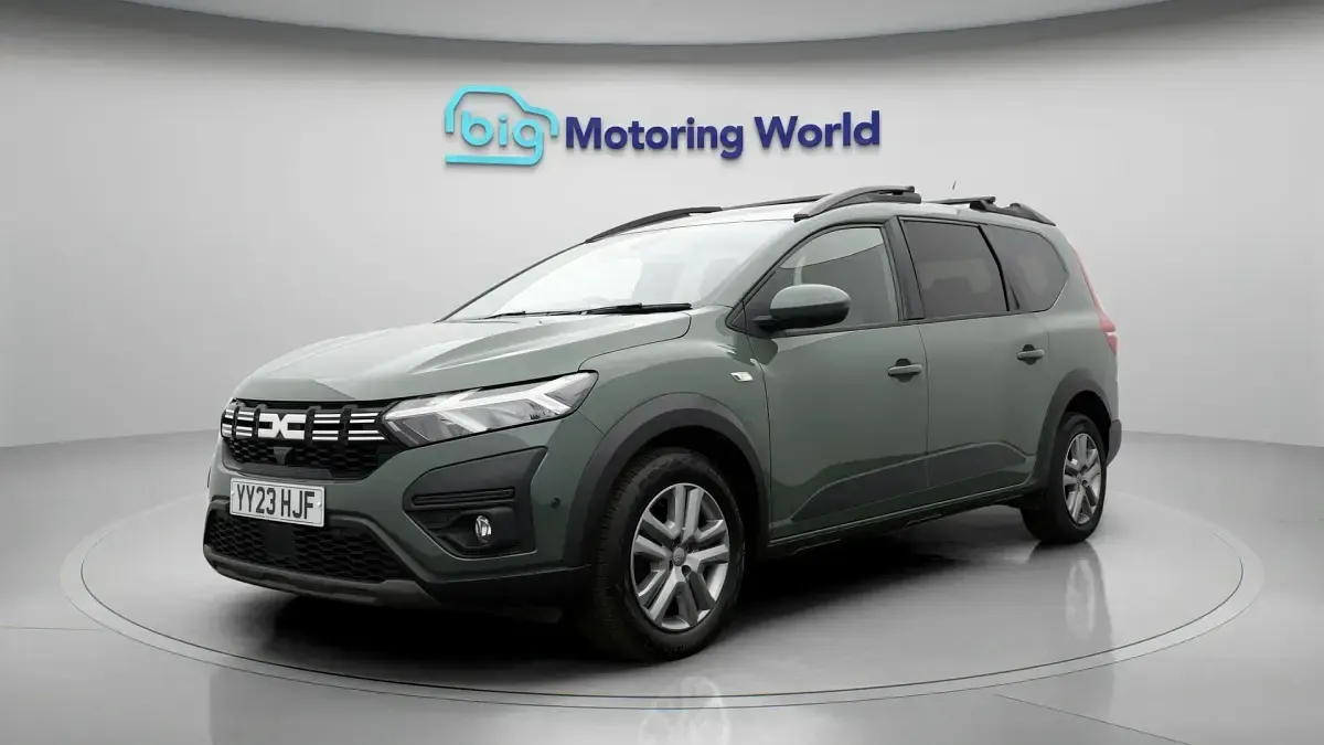 Used Dacia Jogger Expression 110 HP (80 kW) 2023 Green MPV