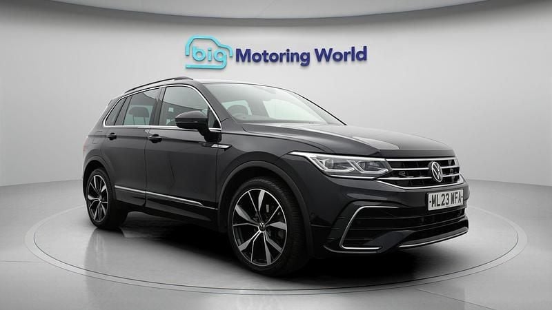 Second-hand VW Tiguan R-line 150 CP (110 kW) 2023 SUV