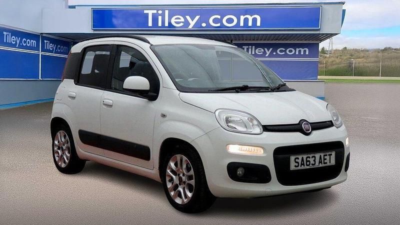 Usado Fiat Panda Lounge 69 HP (50 kW) 2014 Branco Citadino