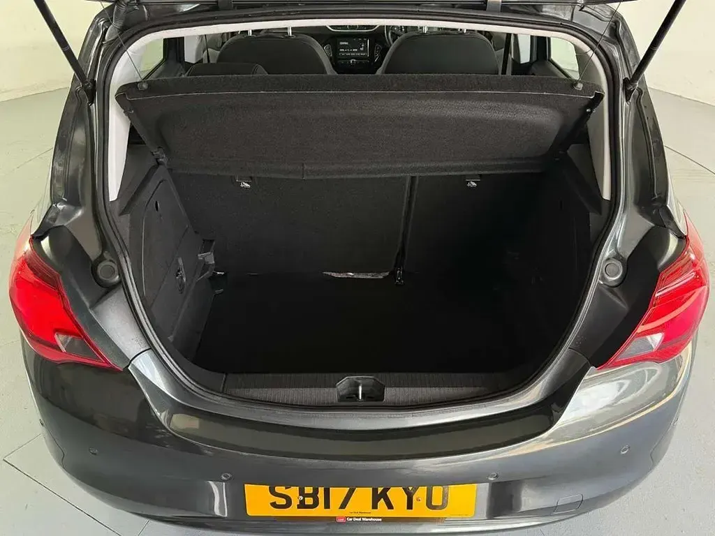 Used Vauxhall Corsa 90 HP (66 kW) 2017 Grey Hatchback