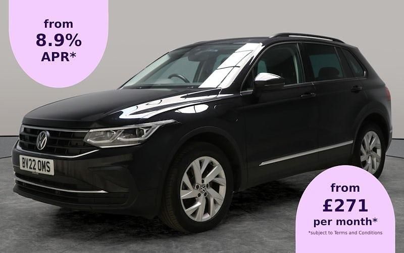 Used 2023 VW Tiguan Life SUV | £20,050 (Super price) - Image 1/2