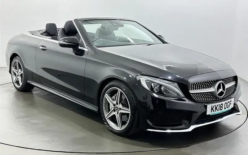 Usado Mercedes C200 AMG line 184 HP (135 kW) 2018 Cabrios