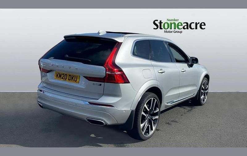 Used Volvo XC60 Inscription 247 HP (181 kW) 2020 Silver SUV