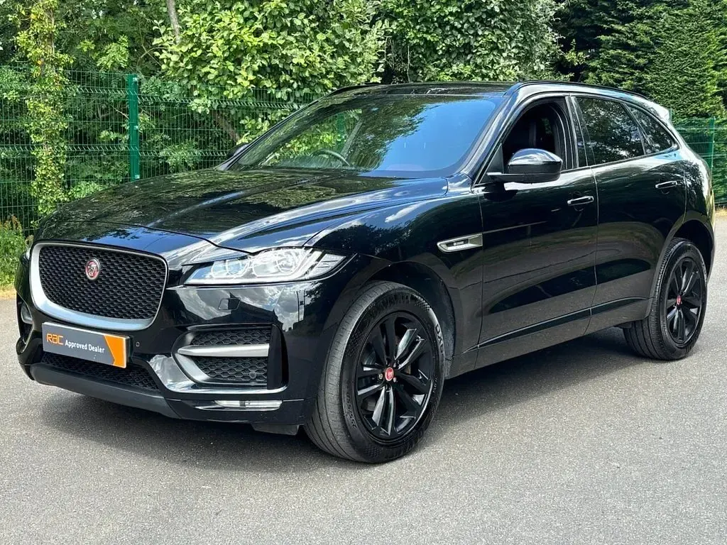 Used Jaguar F-Pace R-Sport 180 HP (132 kW) 2018 Black SUV