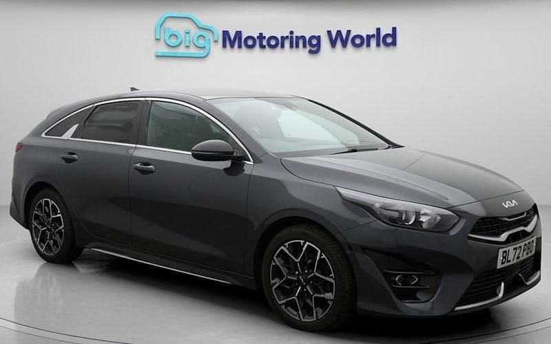 Used Kia ProCeed GT-Line 160 HP (117 kW) 2023 Grey Estate