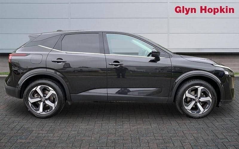 Used Nissan Qashqai N-Connecta 140 HP (102 kW) 2023 SUV