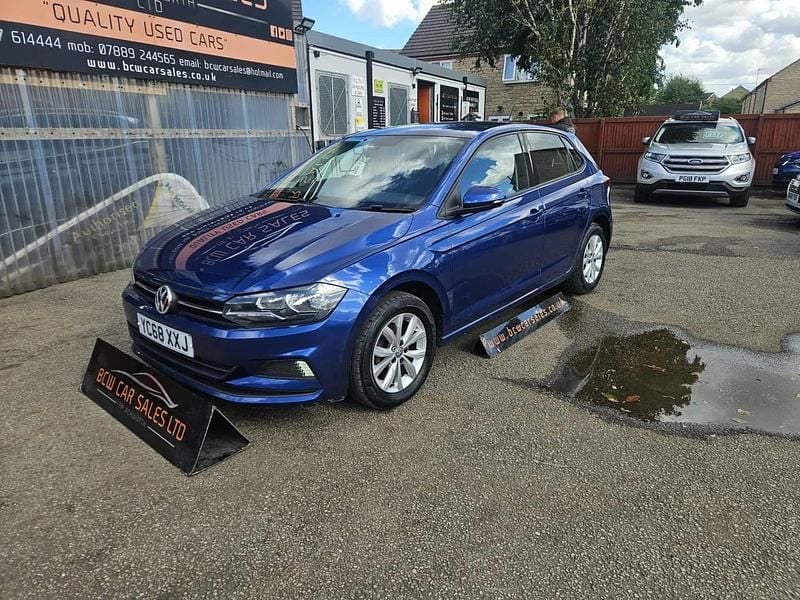 Blue Used 2018 VW Polo SE Hatchback | £10,250 (Fair price) - Image 1/4