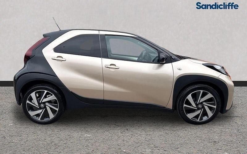 Used Toyota Aygo X 72 HP (52 kW) 2025 SUV