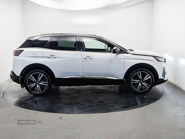 Used Peugeot 3008 GTi 296 HP (217 kW) 2021 White Hatchback
