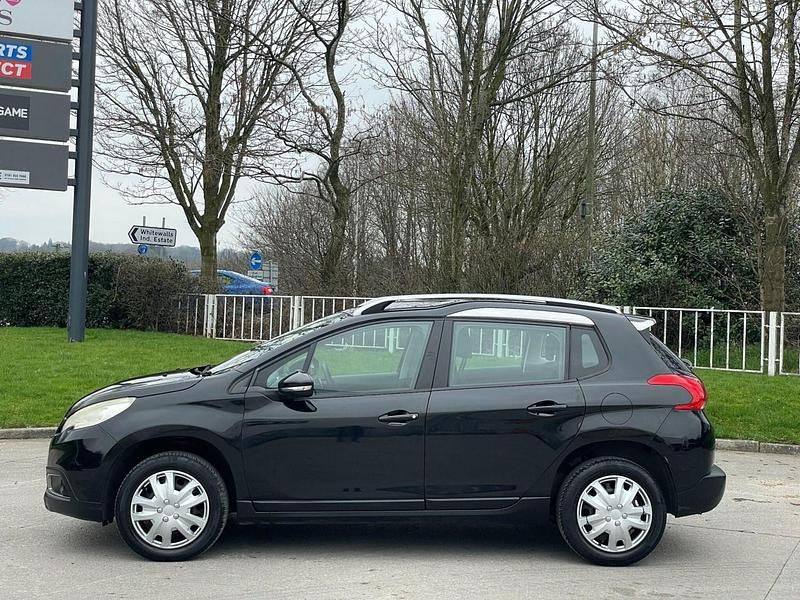 Begagnad Peugeot 2008 Active 92 HK (67 kW) 2013 Svart SUV