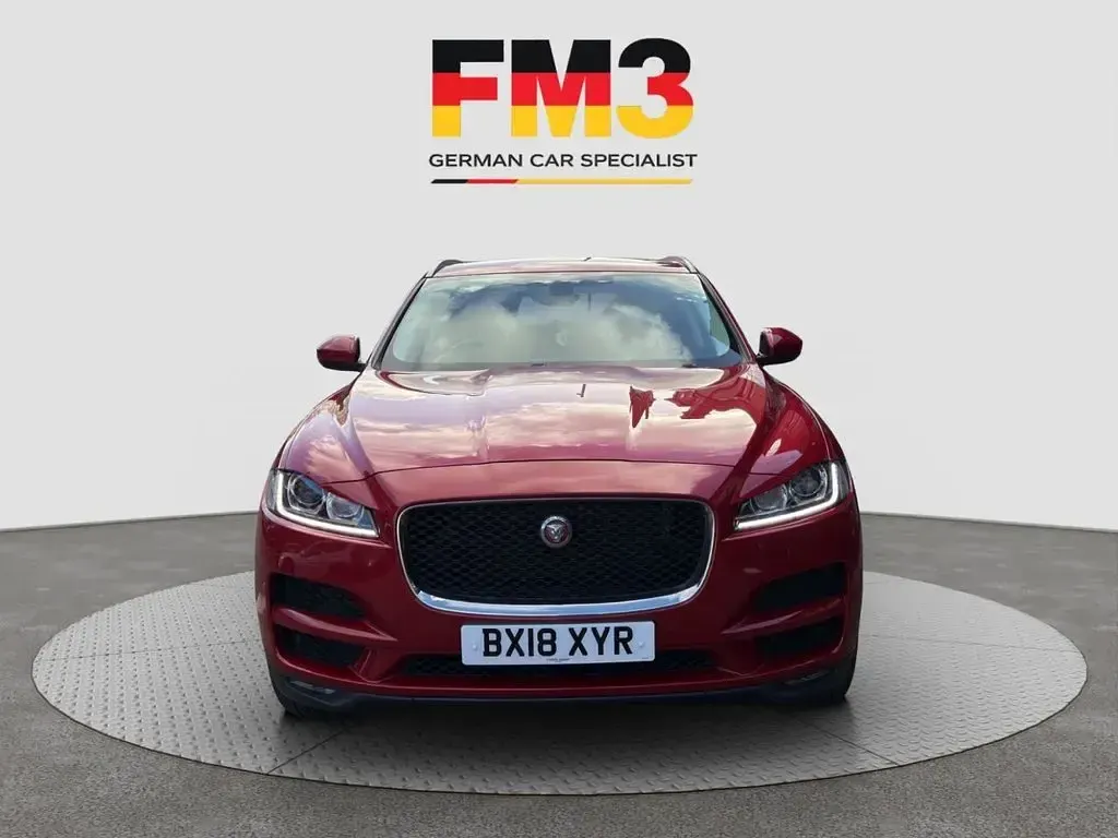 Used Jaguar F-Pace Portfolio 180 HP (132 kW) 2018 Red SUV