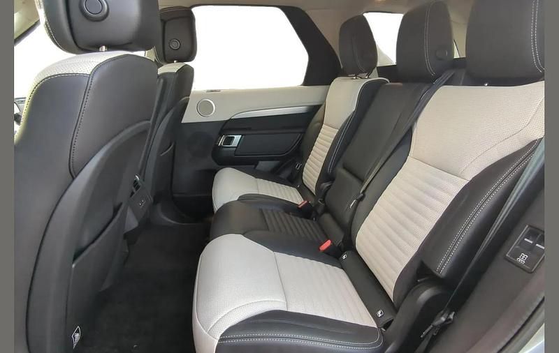 Used Land Rover Discovery 5 HSE Dynamic 344 HP (253 kW) 2025 Grey SUV