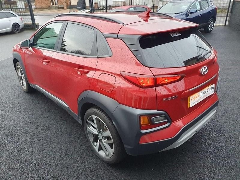Used Hyundai Kona Premium 120 HP (88 kW) 2018 Red SUV