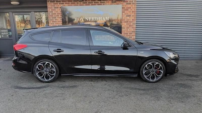Used Ford Focus ST-Line X 150 HP (110 kW) 2021 Black Estate