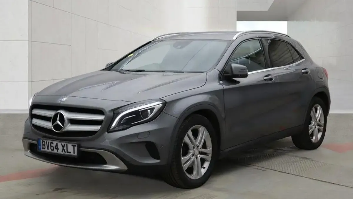 Used Mercedes GLA220 SE 170 HP (125 kW) 2014 Grey SUV