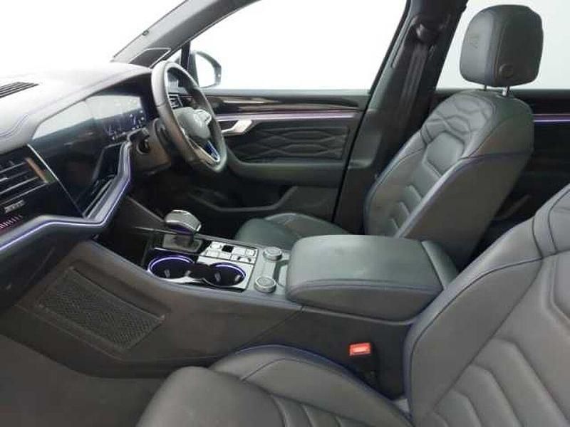 Used VW Touareg R 462 HP (339 kW) 2024 Blue SUV