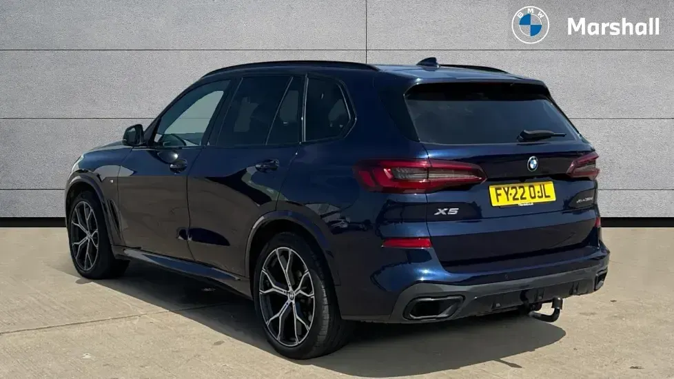 Used BMW X5 M Sport 282 HP (207 kW) 2022 Blue SUV