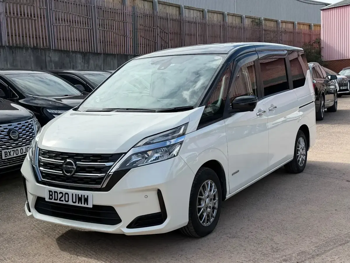 Used Nissan Serena 2020 White MPV
