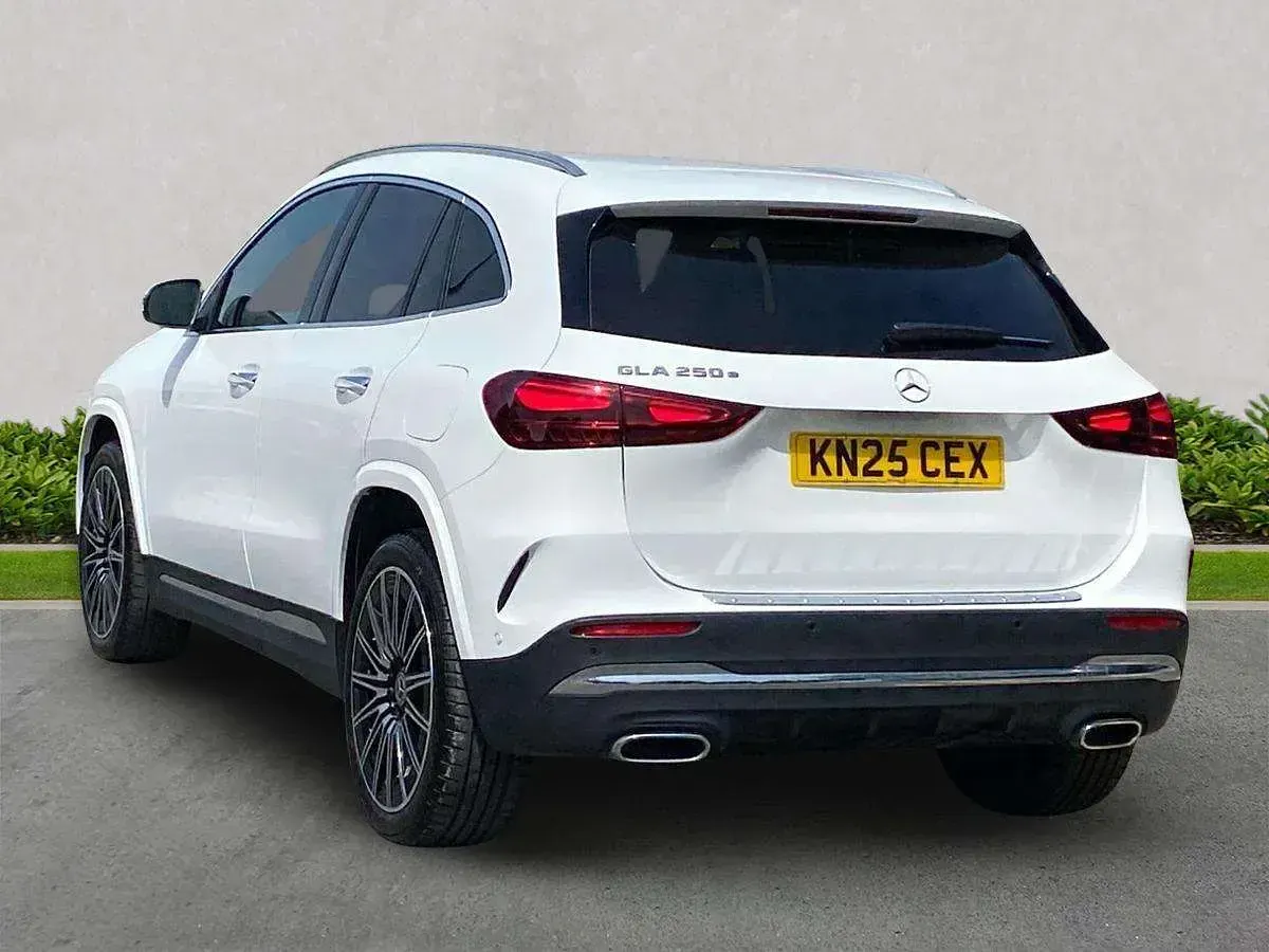 Used Mercedes GLA250 AMG Line Premium 2025 White SUV