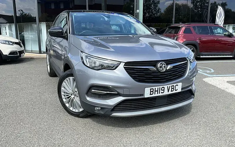 Used Vauxhall Grandland X Sport 131 HP (96 kW) 2019 SUV