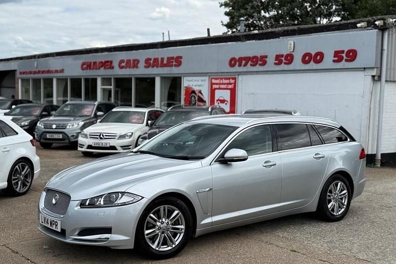 Used 2014 Jaguar XF Sportbrake Luxury Estate | £7,995 (Fair price) - Image 1/1