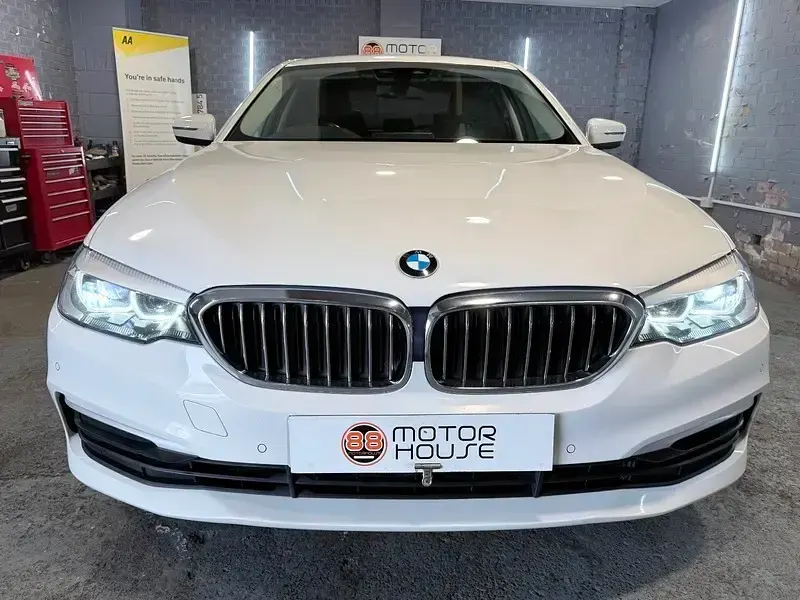 Usado BMW 520 2020 Blanco Berlina