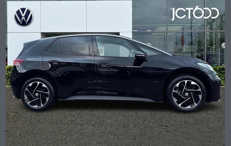 Used VW ID.3 Pure 125 kW (170 HP) 2026 Black Hatchback