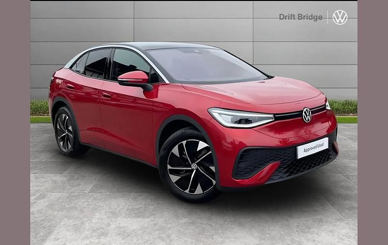 Red Used 2025 VW ID.5 Pro SUV | £28,995 (Fair price) - Image 1/4
