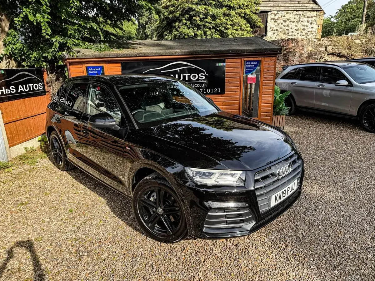 Used Audi Q5 S-Line 190 HP (139 kW) 2019 Black SUV