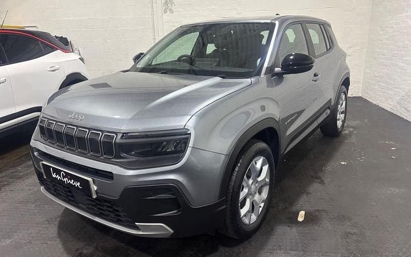 Used Jeep Avenger Altitude 101 HP (74 kW) 2025 Grey SUV