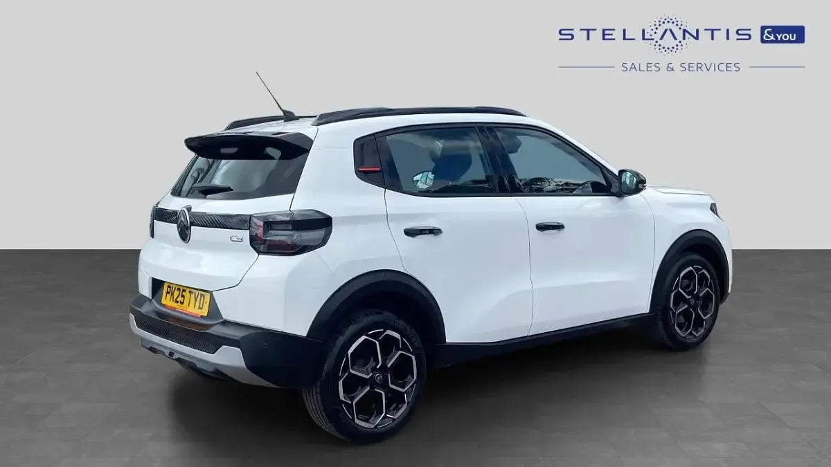 Used Citroën C3 99 HP (72 kW) 2025 White SUV