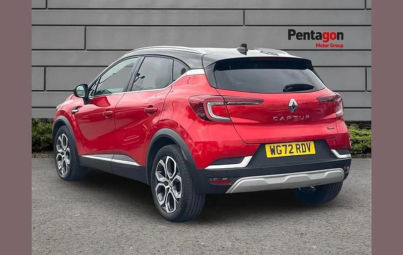 Second-hand Renault Captur Techno 143 CP (105 kW) 2023 Other SUV