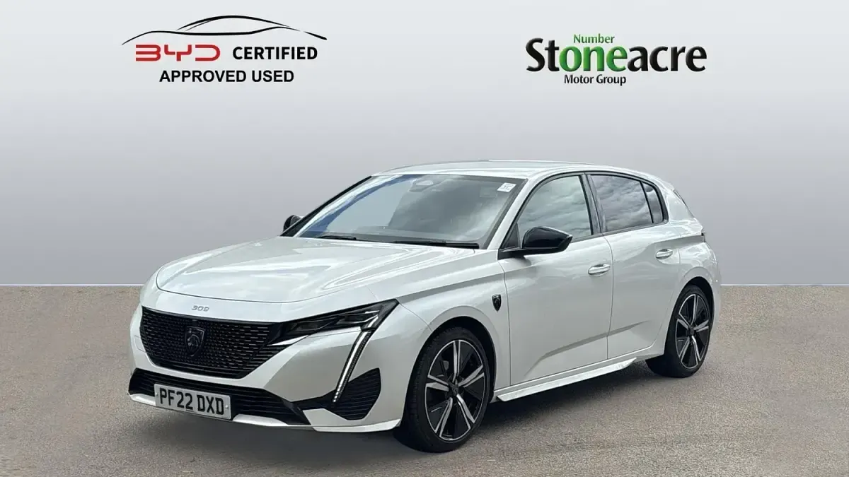 Used Peugeot 308 GTi 130 HP (95 kW) 2022 White Hatchback