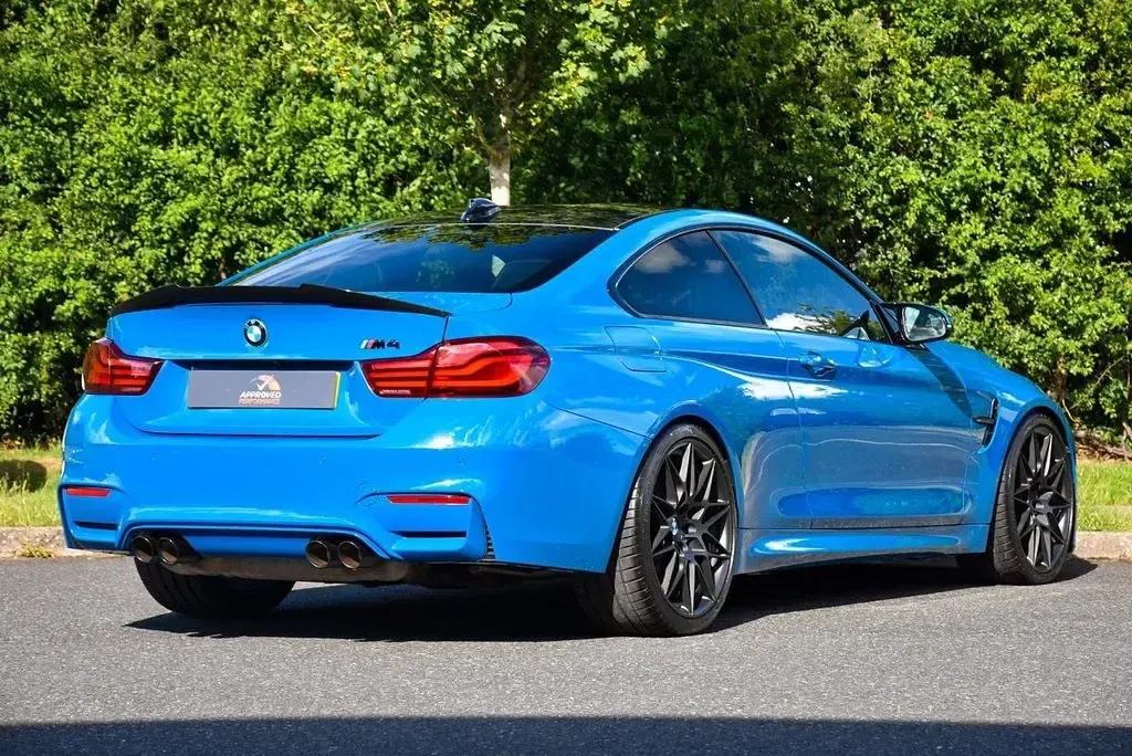 Used BMW M4 Sport Line 2020 Blue Coupe