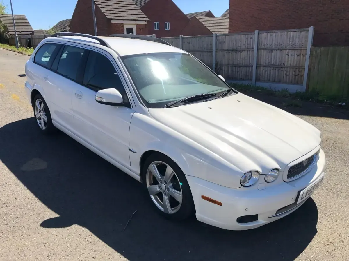 Używany Jaguar X-type SE 2009 Biały Kombi