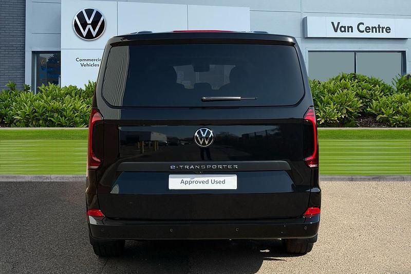 New VW Transporter Pro 160 kW (218 HP) 2025 Black Van