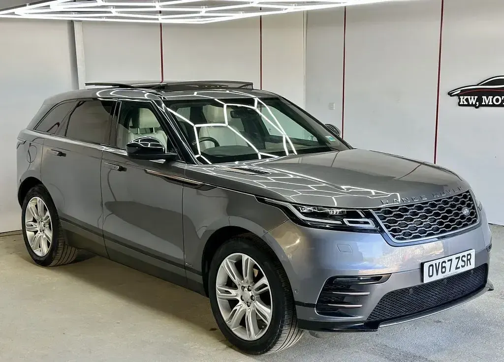 Used Land Rover Range Rover Velar SE Dynamic 240 HP (176 kW) 2017 Grey SUV