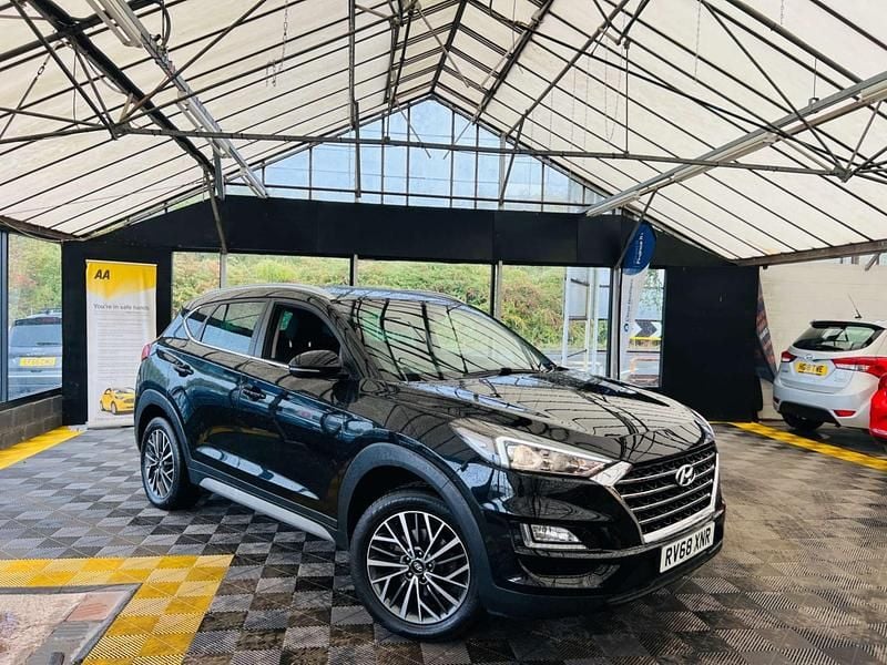 Black Used 2018 Hyundai Tucson Premium SUV | £13,195 (Fair price) - Image 1/3