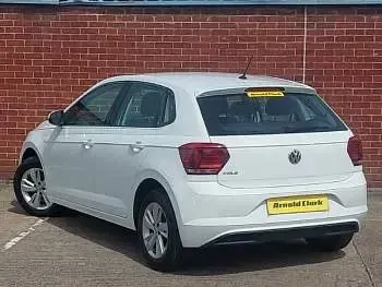 Used VW Polo SE 65 HP (47 kW) 2019 White Hatchback