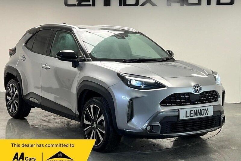 Used 2022 Toyota Yaris Hybrid Edition SUV | £21,490 (A bit pricey) - Image 1/1