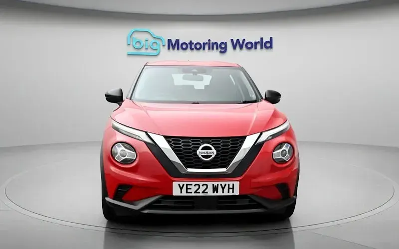 Used Nissan Juke Acenta 117 HP (86 kW) 2022 Red SUV