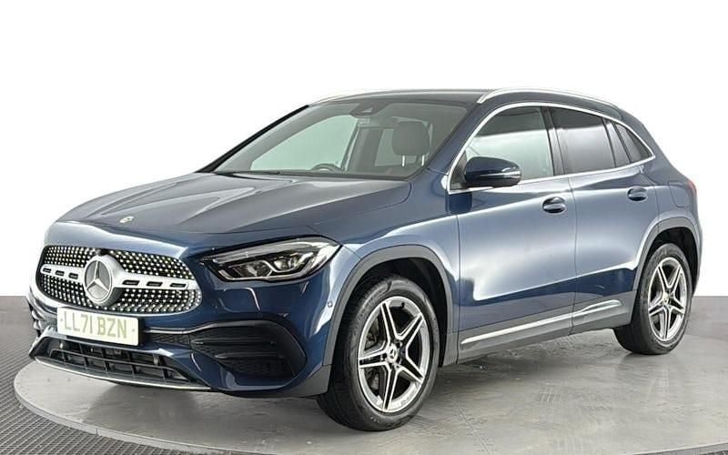 Used Mercedes GLA250 Exclusive 218 HP (160 kW) 2021 Blue SUV