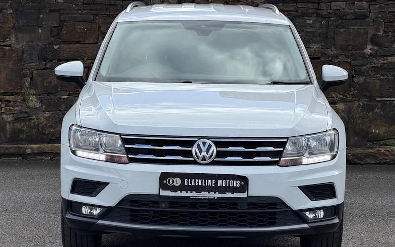 Begagnad VW Tiguan Allspace SE 150 HK (110 kW) 2018 Vit SUV