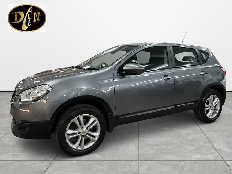 Używany Nissan Qashqai Acenta 117 KM (86 kW) 2012 Szary SUV