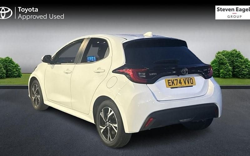 Used Toyota Yaris Hybrid Design 116 HP (85 kW) 2025 Hatchback