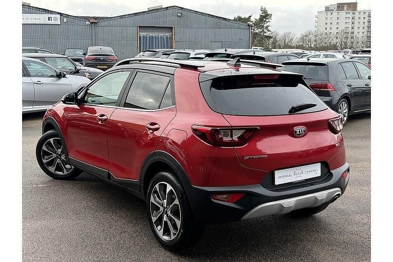 Used Kia Stonic 118 HP (86 kW) 2018 Red SUV