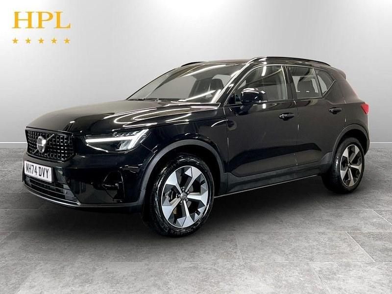 Used Volvo XC40 Plus 197 HP (144 kW) 2025 Black SUV