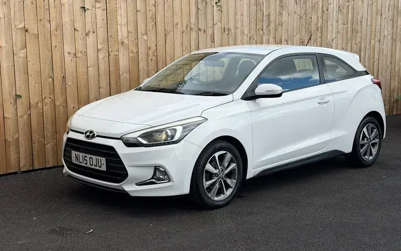 Used Hyundai i20 SE 84 HP (61 kW) 2015 Hatchback