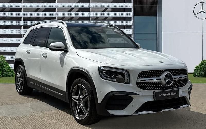 White Used 2022 Mercedes GLB200 AMG Line Premium Plus SUV | £30,012 (Fair price) - Image 1/4